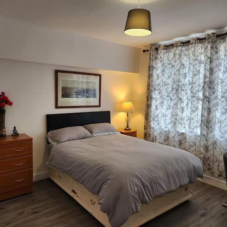 White House Ensuite Double Bedroom Warrington  Zewnętrze zdjęcie