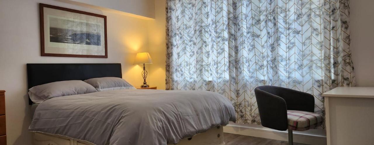 White House Ensuite Double Bedroom Warrington  Zewnętrze zdjęcie