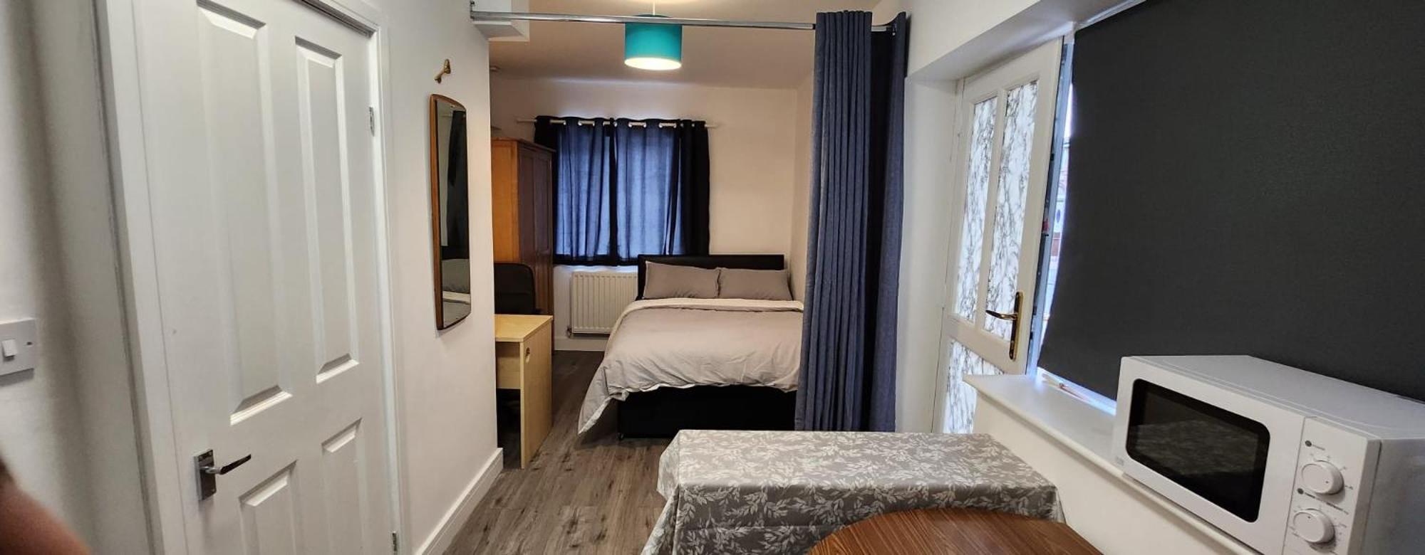 White House Ensuite Double Bedroom Warrington  Zewnętrze zdjęcie