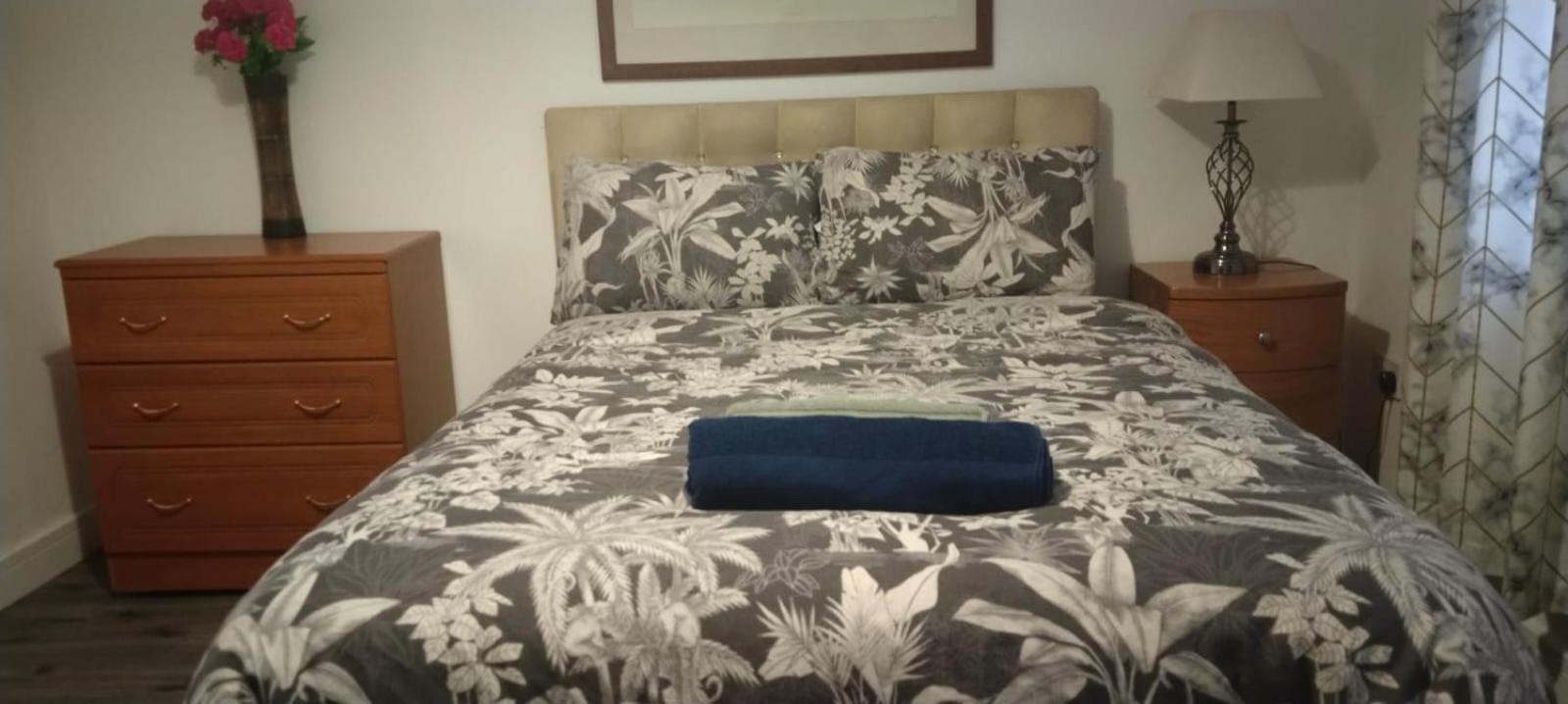 White House Ensuite Double Bedroom Warrington  Zewnętrze zdjęcie